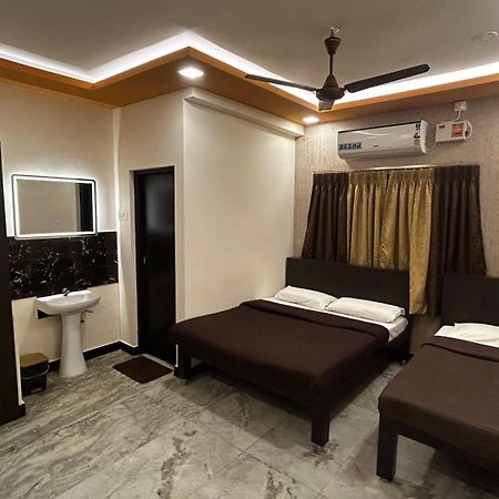 Rmc Travellers Inn Ченнаи Экстерьер фото